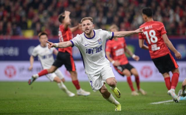 【中超】周定洋直红阿代米制胜球 蓉城1比2津门虎